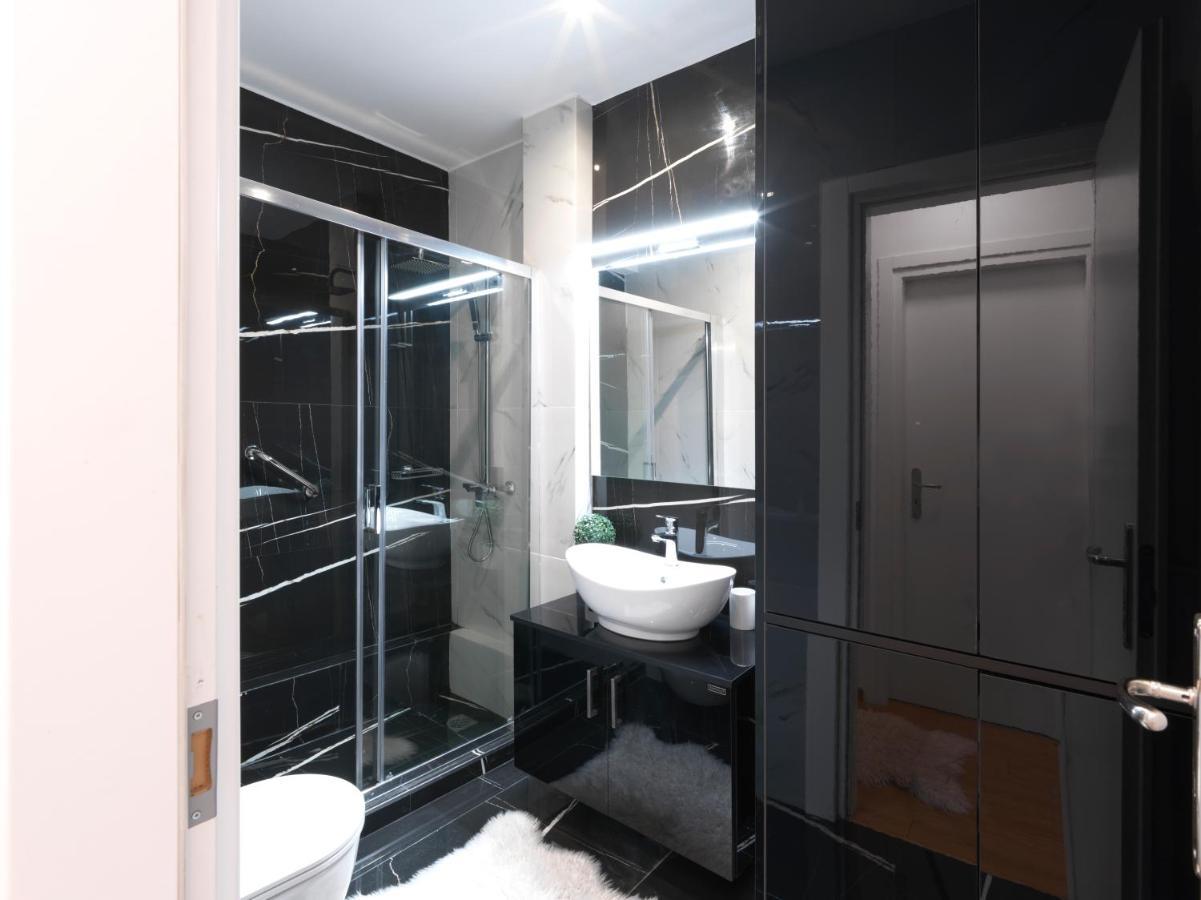 אתונה Elegant Apartment In Glyfada מראה חיצוני תמונה
