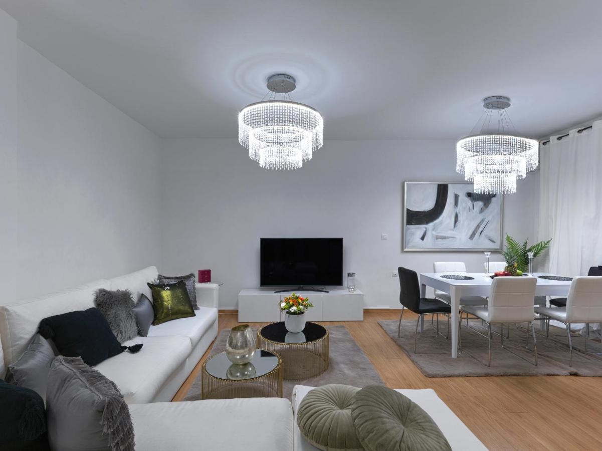 אתונה Elegant Apartment In Glyfada מראה חיצוני תמונה